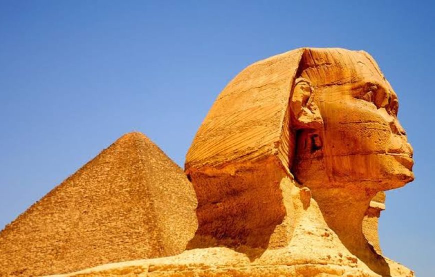 Cairo: Pyramids, Sakkara & Memphis Tour with Lunch