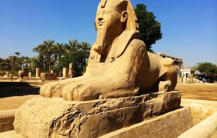 Cairo: Pyramids, Sakkara & Memphis Tour with Lunch