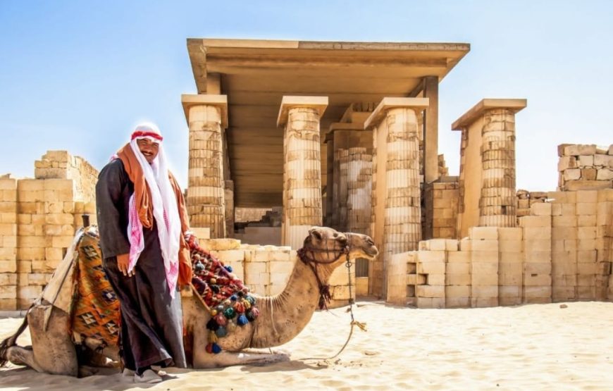 Cairo: Private Day Tour to Pyramids, Saqqara, and Dahshur